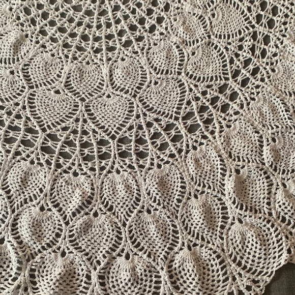 Vintage, Crochet Lace Doily - Picture 4 of 4